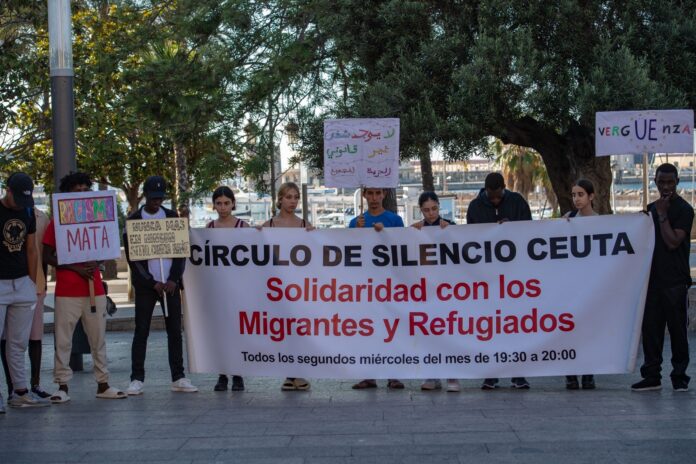 Círculo Silencio masacre melilla El Círculo de Silencio ha recordado a las víctimas de la masacre de Melilla el 24J de 2022/Antonio Sempere