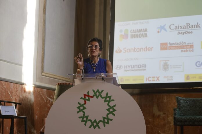 Kissy_Alhambra_Venture_2