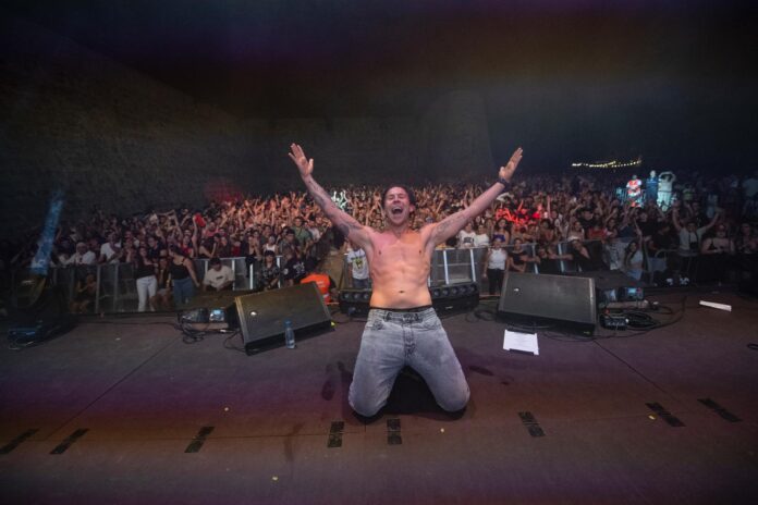 3b00a70e-f105-403f-a4c3-0b3007b04e8c