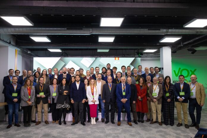 A9493C59-F1CE-4093-A220-261F13122AAD