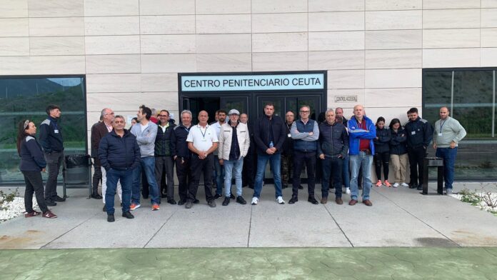 C541472D-A639-44F3-99BE-0C0982D1D498