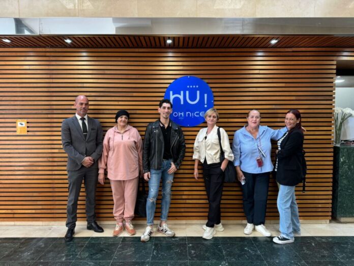 A292D61F-74FC-4EDC-8ADF-293F1908C558