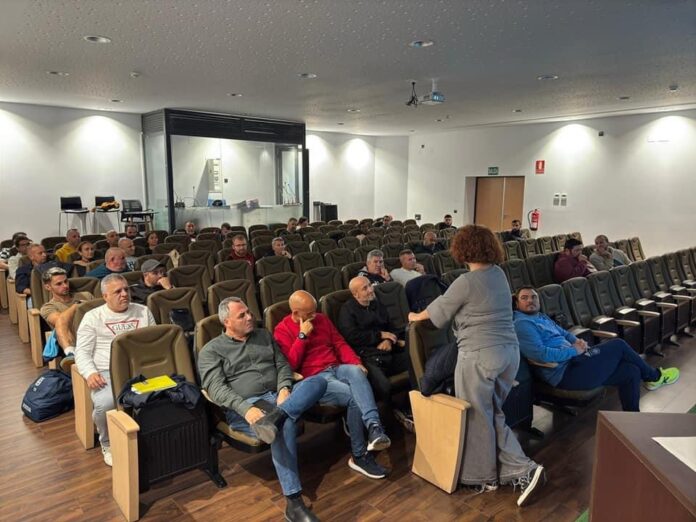 87EBD80A-FDE2-4AD5-B7CF-DB96804F1FB8