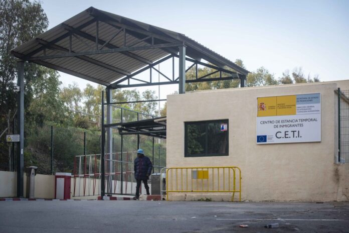 8B9AD1E9-BFA2-4E9F-887D-1B8C0D878592