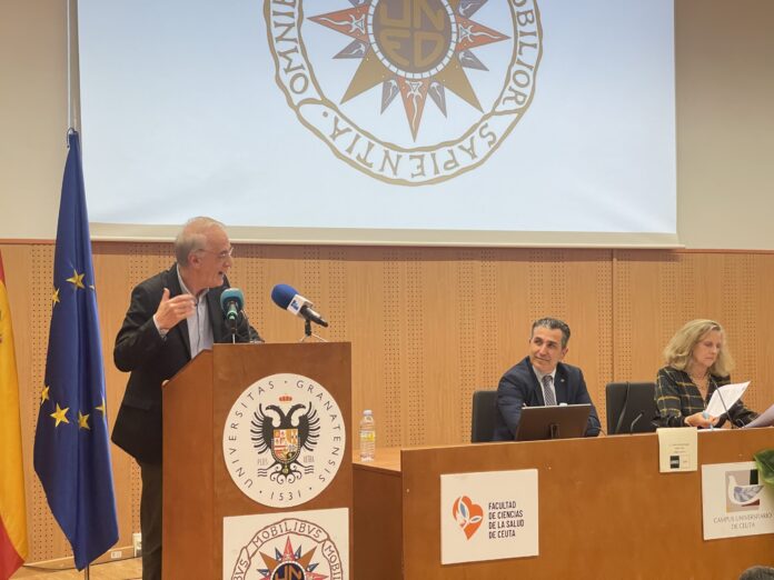 200FAC2F-8BE0-44DC-BA60-83E519DAD681