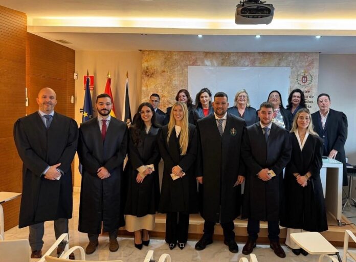 44FF2EFE-5DBA-4178-88E9-E4E0ACB7AE0F