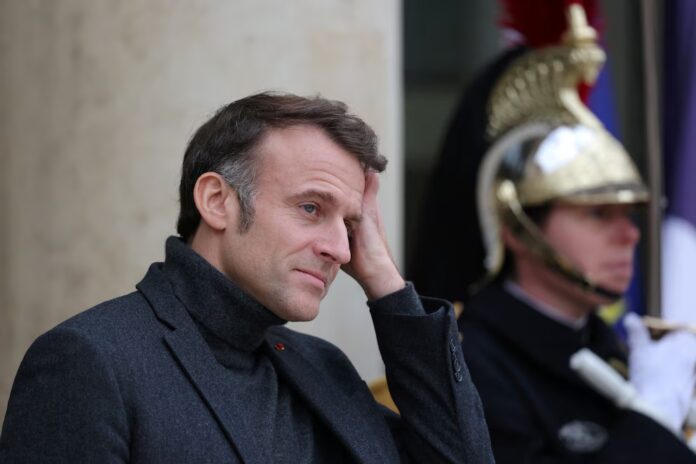 7E4A96DB-3A87-4B41-AE2B-F661DDC2796B