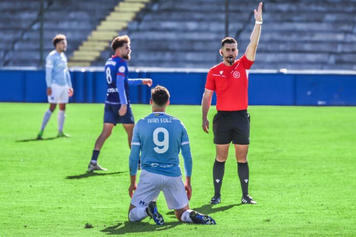 2899B884-48D6-417B-A5B6-7C81C49B271F