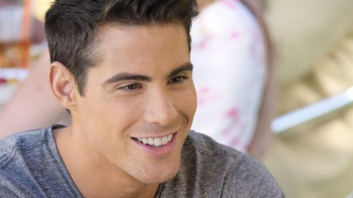 d22e06e9-6f78-4589-88c2-19270eb8aa8a_16-9-discover-aspect-ratio_default_0