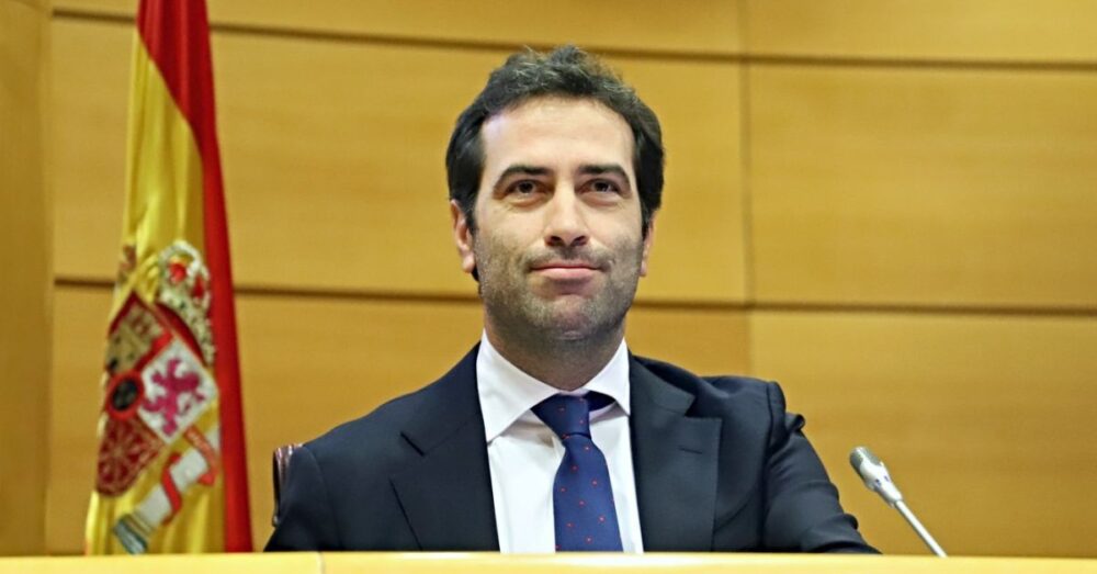 Gobierno España previsión crecimiento PIB 2025